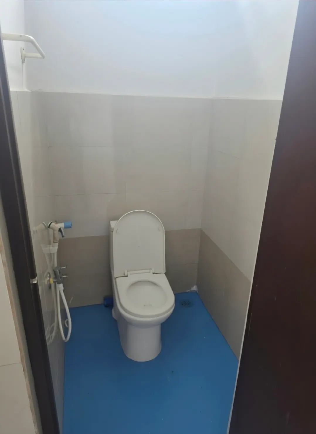Western toilet facility